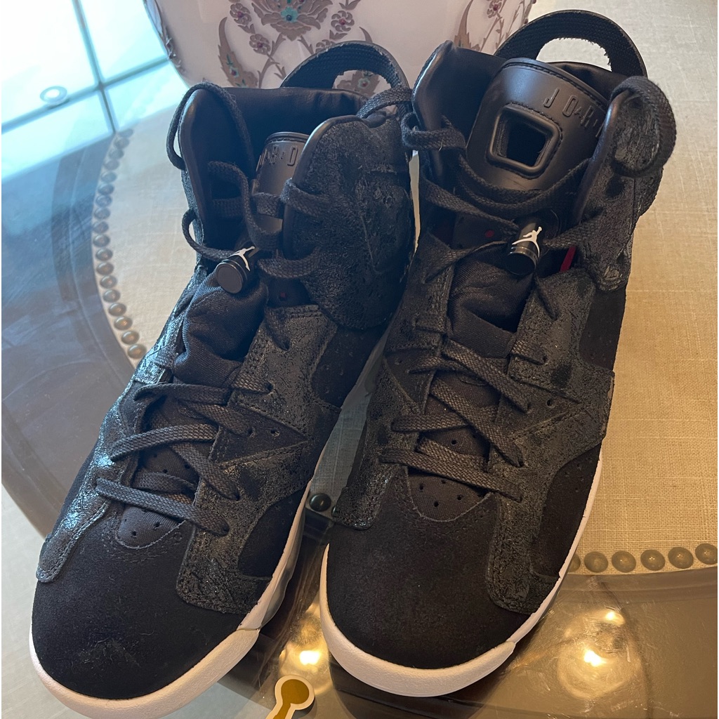 Collectible Jordan Youth Air Retro Premium Heiress Black Suede 2016-2017